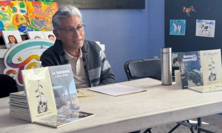 Presentan en Atotonilco de Tula el libro El Muerto y otros cuentos