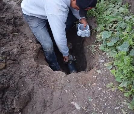 CAAMTROH repara tres fugas de agua potable en San José Piedra Gorda