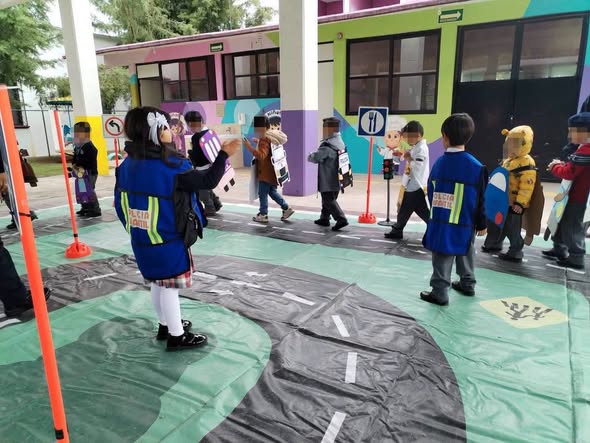 Imparten plática “Mini Agentes Viales” a niñas y niños del CAIC Tepeji