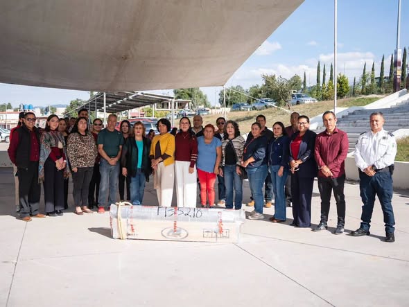 Atotonilco de Tula entrega bomba sumergible para fortalecer el sistema de agua potable en Vito